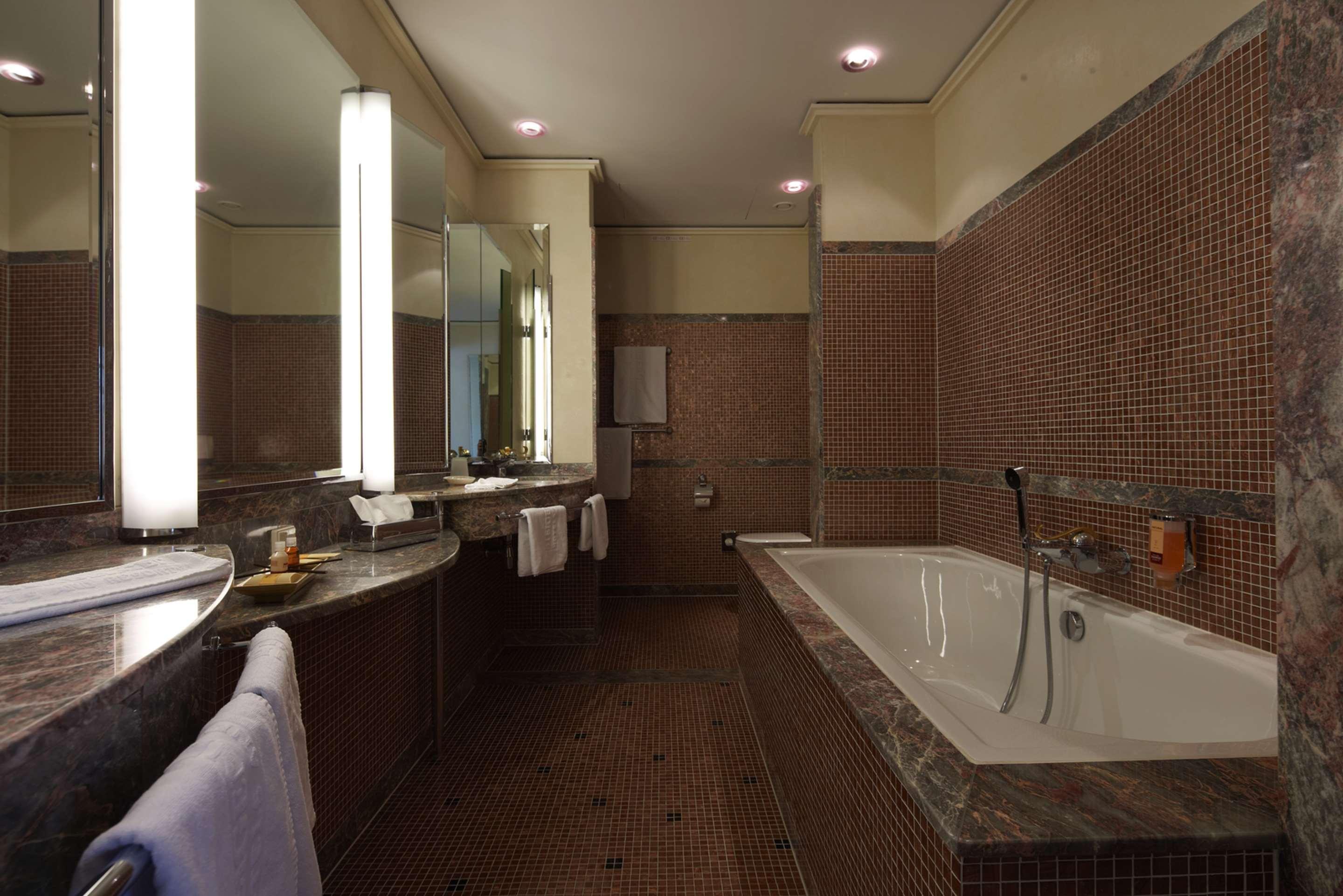 Dorint Hotel Esplanade יינה מראה חיצוני תמונה