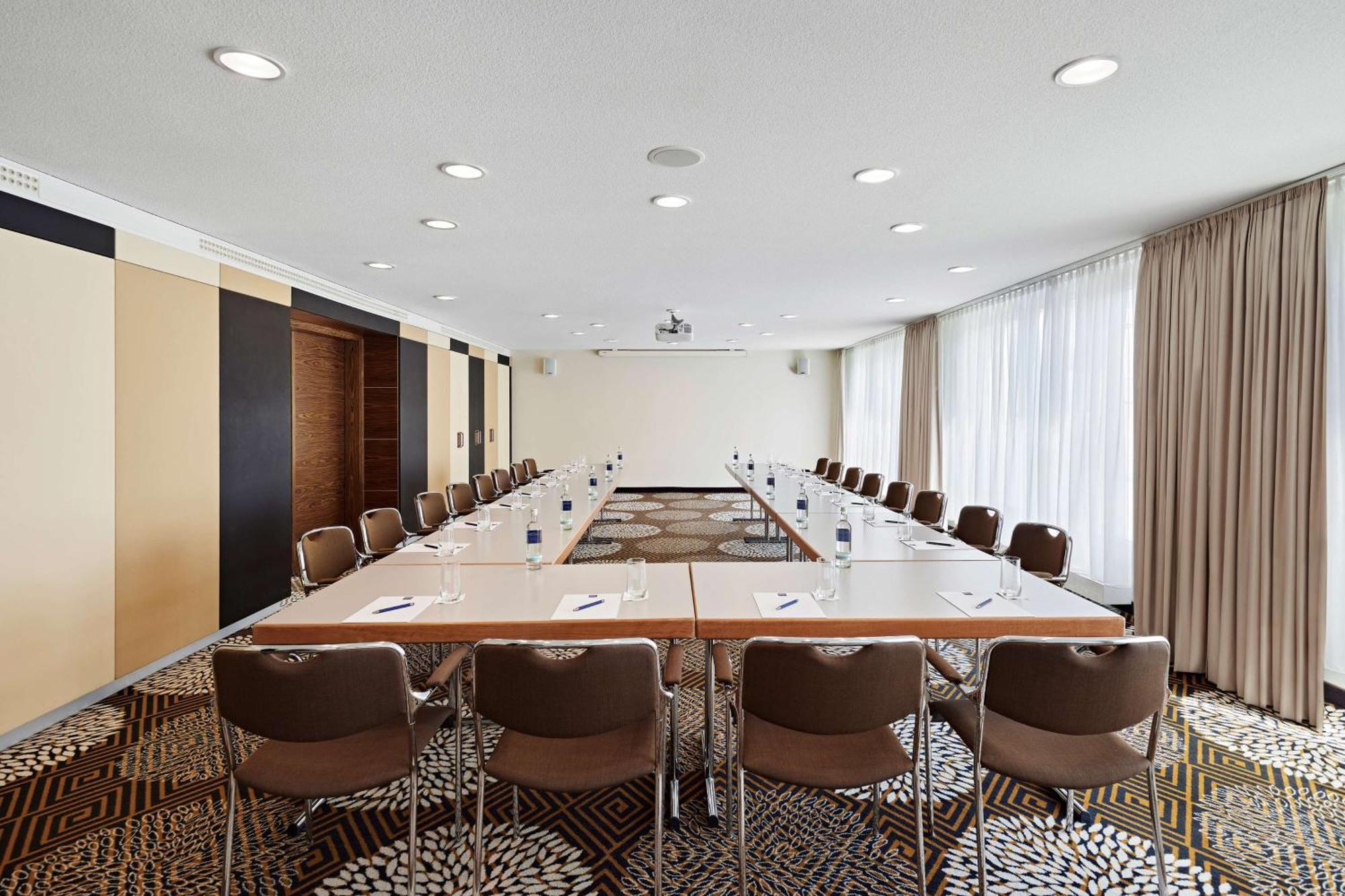 Dorint Hotel Esplanade יינה מראה חיצוני תמונה